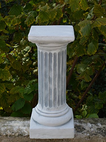 Schöne Säule rund aus Steinguss, frostfest