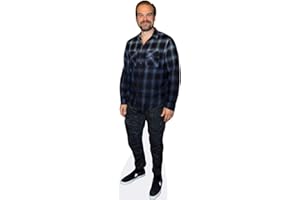 CELEBRITY CUTOUTS David Harbour (Casual) a grandezza naturale