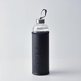 Deconox 1 Litre Siyah Deri Kılıflı Cam Matara, Sızdırmaz Kapaklı ve Taşıma İpli Su Şişesi, Ofis, Spor ve Kamp İ&ccedil;in Tasarım Su