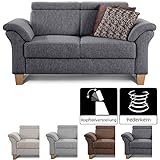 Lieferumfang: Cavadore 5402 - 2-Sitzer Sofa Ammerland mit Federkern (ohne Zierkissen) / Inkl. 2x Kopfteilverstellung / Eichefarbene Holzfüße in Buche massiv