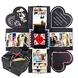 【Doppelüberraschung】 Der handgemachte magische Fall sieht wie eine normale Blackbox aus. Aber sobald Sie es öffnen, wird es wie eine Blume zerstreuen. Überraschen Sie den Empfänger auf jeden Fall. In ein kleines Etui in der Mitte können kleine Geschenke wie Ring, Halskette, Feuerzeug usw.