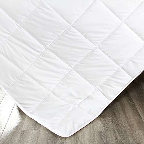 DUCK & GOOSE Hochwertige Leicht-Steppbett Sommer Bettdecke Steppdecke Atmungsaktiv Microfaser 135×200 - 3