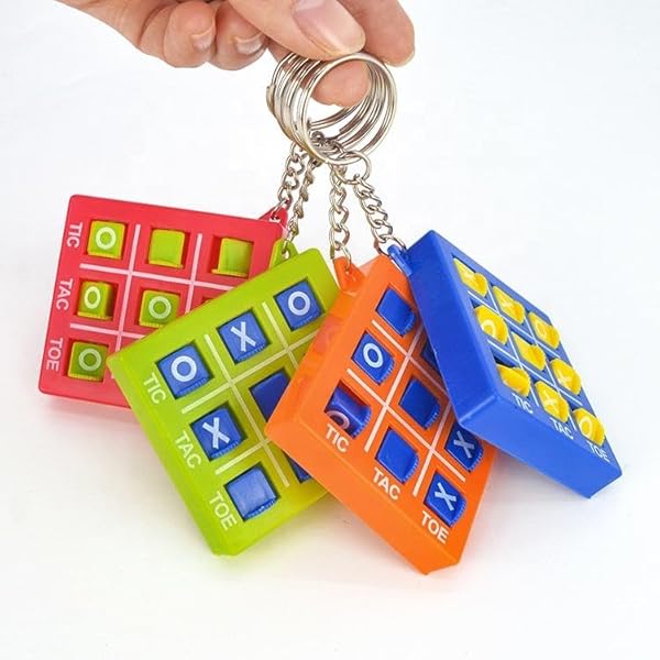 TREND-ASPIRE Tic Tac Toe Keychain Game Toy Pack of 10, Mini Travel