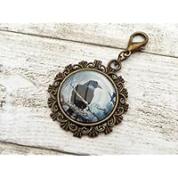 Anhänger mit Rabe, Kettenanhänger, Taschenanhänger