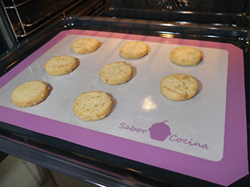 SaborCocina Backmatte – 2 x rutschfeste Backmatten aus Silikon – antihaftbeschichtet – BPA frei backmatte – Dauerbackfolie – Dauerbackmatte – Backunterlage – Silikonmatte – Teigmatte – Backfolie – Arbeitsmatte – Ausrollmatte – hitzebeständige und geruchlose Backmatte - 3
