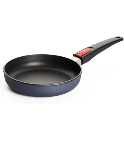 Woll Eco Logic QXR Wok - inductief - 28 cm, 10 cm hoog, met afneembare duurzame houten steel - geschikt voor alle warmtebronnen, PFAS-vrij, antiaanbaklaag, gegoten aluminium