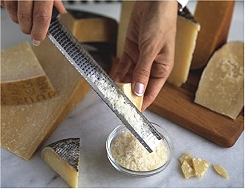 Edealing 2 PCS New Classic Feine Zester Reibe für Käse Dard Zwiebeln Zitrusfrüchte Ingwer - 3