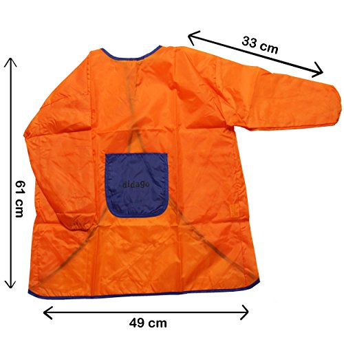 Malkittel für Kinder 6-8 Jahre, 1 Stück ✓ Bastelschürze in Orange ✓ Kunstkittel langarm ✓ Schutzkleidung für Kinder beim Malen ✓ Kinderschürze mit wasserabweisender Funktion ✓ praktischer Klettverschluß ✓ Gummizug an den Armen ✓ Werkschürze mit nützlicher blauer Tasche ✓ Malschürze aus angenehmen Polyamidmaterial ✓ hervorragendes Malzubehör für Kinder | trendmarkt24 – 26320 - 2