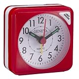 Durch die Beleuchtung und die fluoreszierenden Zeiger ist dieser Wecker auch bei schlechteren Lichtverhältnissen gut ablesbar.