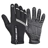 ✅ ☞EMPFINDLICHE TOUCHSCREEN-FUNKTION: Mit Hilfe des speziellen Bezugs an Daumen und Zeigefinger sind die Handschuhe touchscreenkompatibel. Deshalb können Ihre Hände bei der Bedienung des Smartphones weiterhin warm bleiben und Sie brauchen nicht auf Ihre sportunterstützende App zu verzichten. Auch im Winter können Sie mit Ihrer Kamera die schöne Landschaft speichern. Außerdem lassen sich mit diesen Handschuhen problemlos die Sensorknöpfe an Ampeln bedienen.