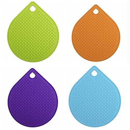détail Dessous de plat en silicone Creative pendantes, Dessous-de-verre, Set de table, pot de fleurs, ouvre bocal, repose cuillère et éplucheur d'ail (Lot de 4) antidérapant, souple, durable, résistant à la chaleur Hot Pads, Silicone, purple+Green+orange+Blue