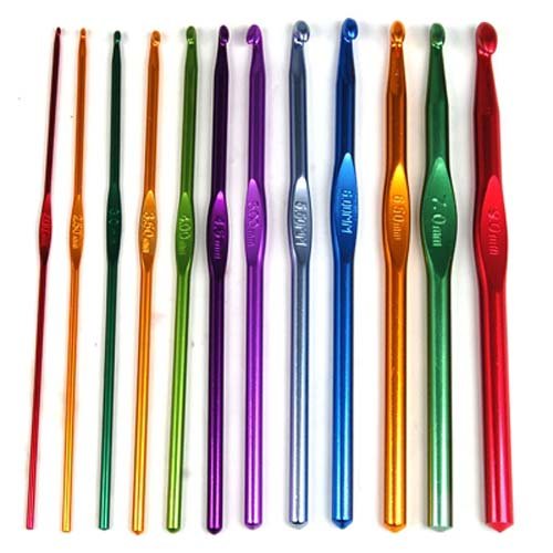 TRIXES 12-teiliges Set aus robusten farbigen Strick- und Häkelnadeln