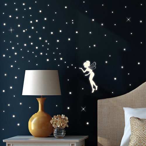Wandtattoo Loft Wandsticker „Fluoreszierende Elfe“ Fee mit Leuchtsternen und Leuchtpunkten aus nachtleuchtender selbstklebender Folie (leuchtend im Dunkeln) für einen tollen Sternenhimmel in Kinderzimmer oder Schlafzimmer