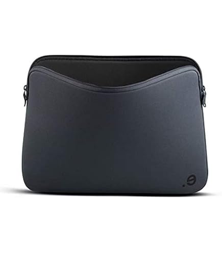 Housse 'LA Robe' Pour MacBook Pro 15 Pouces – Protection Douce Et Style Allure Moka - 11