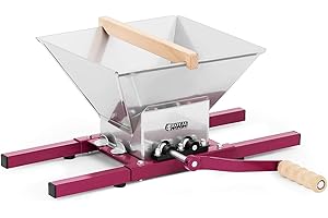 Wiesenfield Fouloir Broyeur Fruits Raisin Mécanique Moulin (Volume 7 l, Actionnement Manuel, Trémie de 33,5 x 30,5 cm, Inox/Fer/bois, Roues en Aluminium)