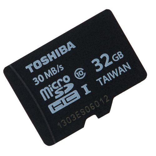 Toshiba 32GB micro SD SDHC UHS-I class 10 memory card Retail packaging - 2