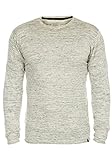 Dieser moderne Herrenpullover von BLEND aus hochwertiger Baumwolle ist super angenehm zu tragen.