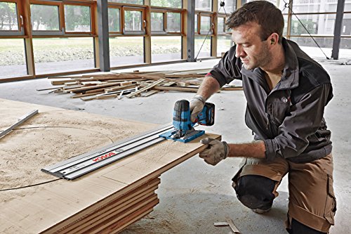 Bosch Professional GST 18 V-LI S, 18 V Akkuspannung, 120 mm Schnitttiefe in Holz, L-BOXX, Schnelllader, Spanreißschutz, 2 x 4,0 Ah Li-Ion Akku, Sägeblätter - 2