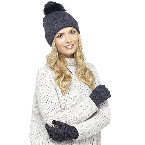 ladies bobble hat and gloves