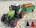 Produktbild RC Traktor CLAAS + Hänger & Zubehör 36cm 1:28 Bulldog "Ferngesteuert"und 2 Pylonen ca 10 cm 403702-2P
