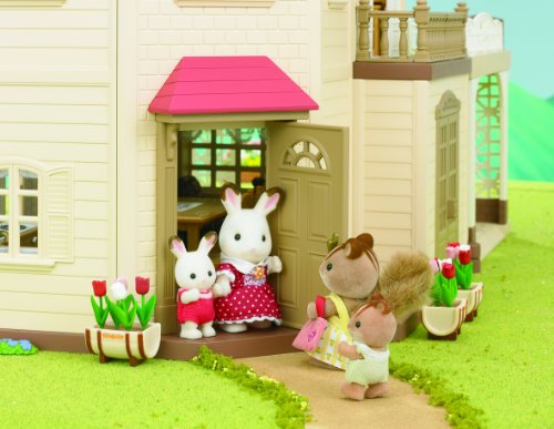 Sylvanian Families Maple Manor With Carport Playset At Shop Ireland