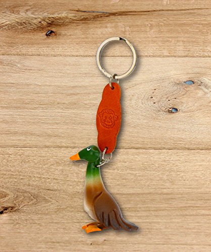 Ente Erik – kleiner Enten Schlüssel-Anhänger aus Leder, eine tolle Geschenk-Idee für Frauen und Männer im Vogel-Zubehör (Grün-Weiß-Braun), Gundel Gaukelei, Daffy Duck, Dagobert, Daisy, Darkwing, Donald, Oma, Quietscheentchen, Schnatterinchen, Ferdinand - 6
