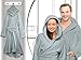 Produktbild extra weicher Kapuzen-Bademantel aus Kuschelfleece - erhältlich in 7 modernen Farben und 5 Größen - unisex & wadenlang, L, grau