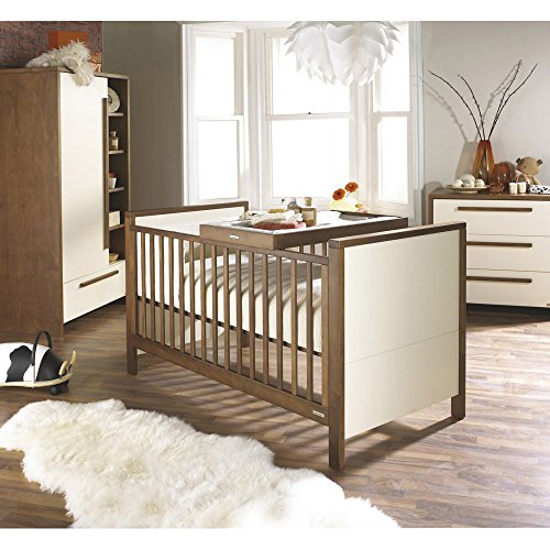 Izziwotnot Latitude Nursery Furniture Set (5-Piece, Walnut)