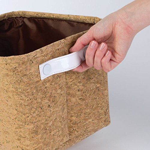 mDesign Aufbewahrungskorb für das Badezimmer – attraktiver Waschtisch Organizer aus Kork – wasserresistente Aufbewahrung für Handtücher, Lotionsflaschen, Kosmetika etc. – braun - 6