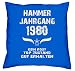 Produktbild Geschenk Set 38. Geburtstag : Hammer Jahrgang 1980 : Kissen 40 x 40 inkl. Füllung & Urkunde : Geburtstagsgeschenk Männer Frauen Farbe: royal-blau
