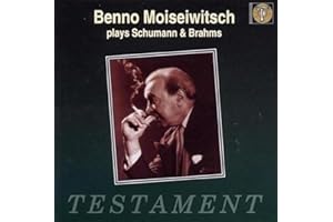 Plays Schumann & Brahms