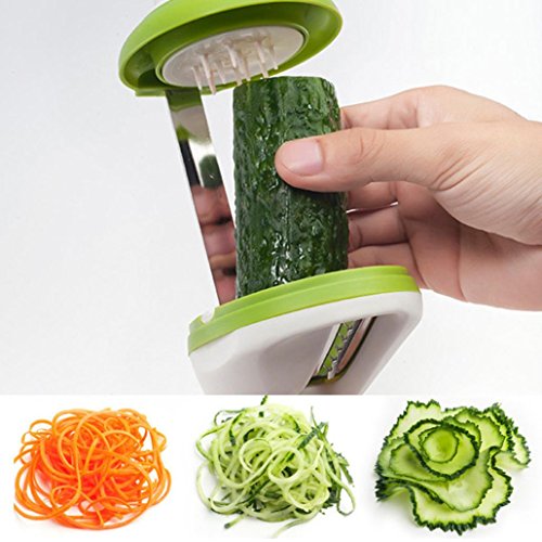 DOLDOA Spiralschneider Hand für Gemüsespaghetti kartoffel,Zucchini Möhren Reibe Spargelschäler Gurkenschäler Gurkenschneider Gemüseschneider, mit Drei Funktionen Klingen,Grün - 2