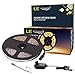 Produktbild LE LED Streifen Set 12V 5m Selbstklebend, 3000 Kelvin Leiste mit 300 Stück 2835 LEDs, 8mm Breit, Flexibel DIY, Warmweiß LED Band inkl. Netzteil für Innen Heim Küche Dekoration
