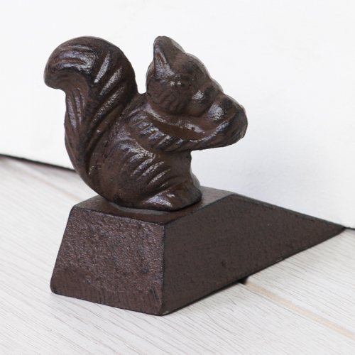 Gusseisen Woodland Eichhörnchen Türkeil Türstopper, geeignet für das schwerste der Türen. Fügen einige Landschaft in Ihr Zuhause mit diesem Woodland Türstopper. Länge 10,5 x Höhe 9 x Breite 4,5 cm - 2