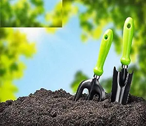 SAPRETAILER Superblend Potting Soil Mix of Cocopeat Vermicompost Perlite Vermiculite Cow Manure Organic Fertilizer Activated Carbon Neem Cake A Complete Enriched Plant Food Pack of 20Kg