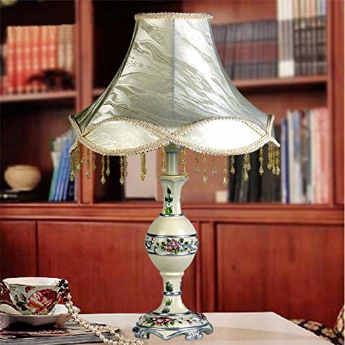 Darts/2015 new dimmable LED lamp/Deluxe elegant European style bedside table retro table lamps