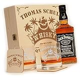 'Para el whisky de Set de regalo con el diseño "barco pirata" grabado a pueden, necesitamos de ellos siguientes datos: su: Nombre "