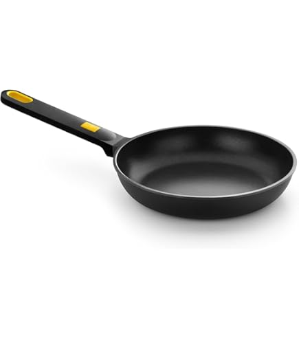 BRA MARKET braadpan, 22 cm, gegoten aluminium, afneembare handgreep van natuurlijk hout, drielaags, PFOA-vrij, geschikt voor alle warmtebronnen, inclusief inductie