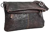 Die Handtasche kann sicher mit einem Reißverschluss geöffnet und geschlossen werden. Kleine zusätzliche Fächer im Inneren sorgen für Ordnung. Die Reißverschlusstasche auf der Vorderseite ist nicht nur praktisch, sondern macht die Tasche auch optisch zu etwas Besonderem.