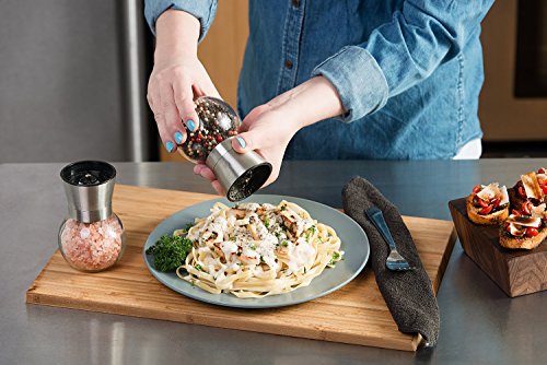 Joyoldelf Elegante Salz- und Pfeffermühlen Set – 2-teilig mit einstellbarem Keramikmahlwerk und Salzmühle – Gebürsteter Edelstahl und Glas - 4