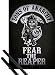 Produktbild Poster + Hanger: Sons Of Anarchy Poster (91x61 cm) Fear The Reaper Inklusive Ein Paar 1art1® Posterleisten, Schwarz