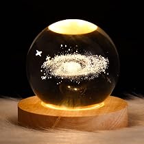 Sfera Di Vetro Su Un Supporto Modello Per La Palla Magica, Ricordo