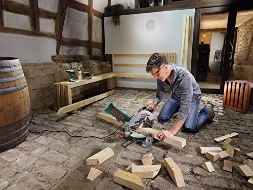 Bosch DIY Kapp- und Gehrungssäge PCM 8, Arbeitsklemme, Kreissägeblatt Optiline Wood, Staubbeutel, Karton (1200 W, Kreissägeblatt Nenn-Ø 216 mm) - 5