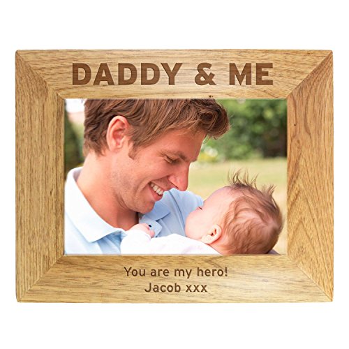 Daddy & Me 6x4 Wooden Frame. This is a great product that can be personalised to your requirements ( please see main discription for full details ) Ideal gifts and presents for weddings, Christenings, Birthdays, Christmas etc...