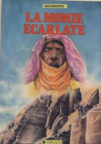 couverture de : La momie &eacute;carlate