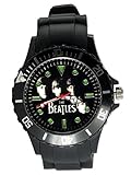 Taport® „The Beatles“ Quarzarmband, rund, schwarz, aus Silikon. Mit einem BW-Zifferblatt, inkl. Ersatzbatterie und Geschenkbeutel.