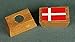 Produktbild Magnet Dänemark Flagge 30x20 mm eckiger Holzmagnet Neodym Flaggen Magnet helles Holz