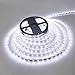 Produktbild WenTop Led Strip 5m Wasserdichte Led Streifen Lichter,SMD 3528 300LED 60leds / m kalt weiß Flexible Led Lichtleiste,Led Leiste für Küchenschrank Beleuchtung/Innenbeleuchtung etc-Keine Stromversorgung