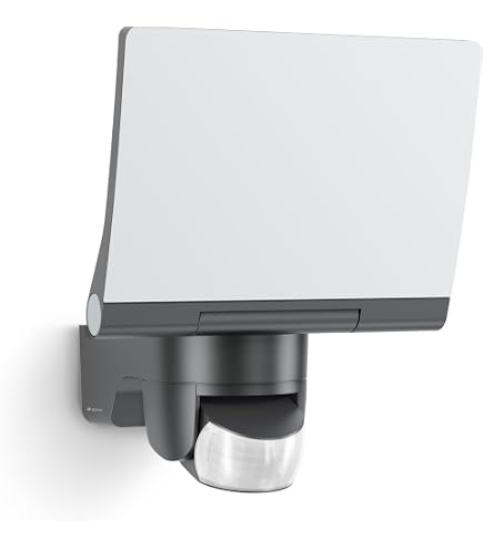 Steinel LED Strahler XLED Home 2 SC Connect, 180° Bewegungsmelder, 13.8 W, 1550 lm, Flutlicht, voll schwenkbar, 3000 K, Schwarz Beleuchtung