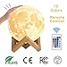 Produktbild LED Mond Lampe,RegeMoudal 3D Druck Mondlicht mit Fernbedienung Farbige Dekoleuchte Dimmbar 16 Lichtfarben Geschenk für Kind/Liebhaber/Freunde Stimmung Licht für Schlafzimmer Wohnzimmer 15cm